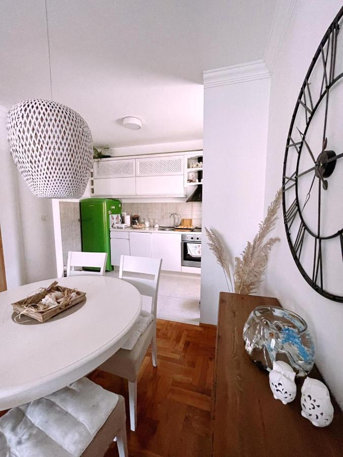 Aska Apartment Bar Dış mekan fotoğraf