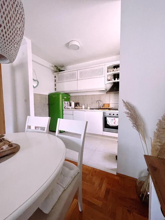 Aska Apartment Bar Dış mekan fotoğraf