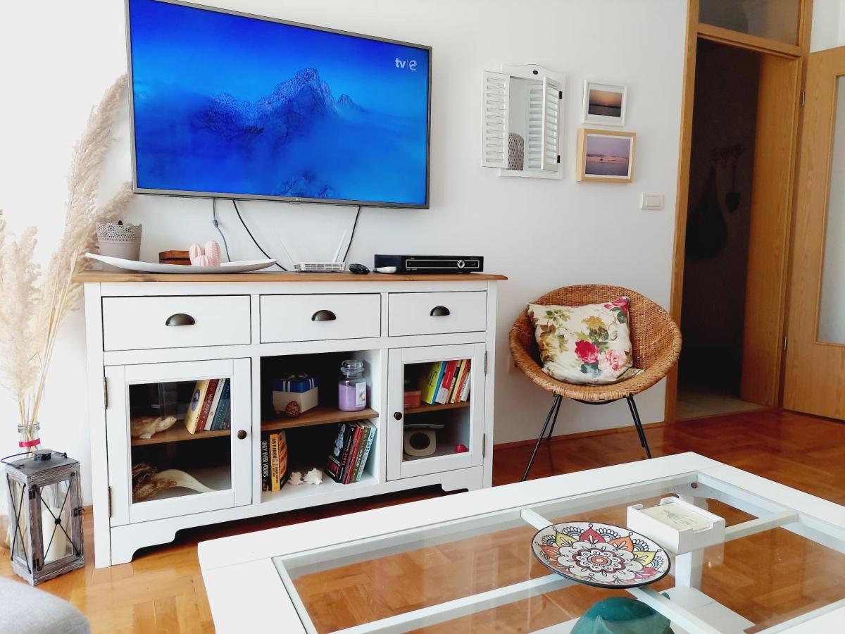 Aska Apartment Bar Dış mekan fotoğraf