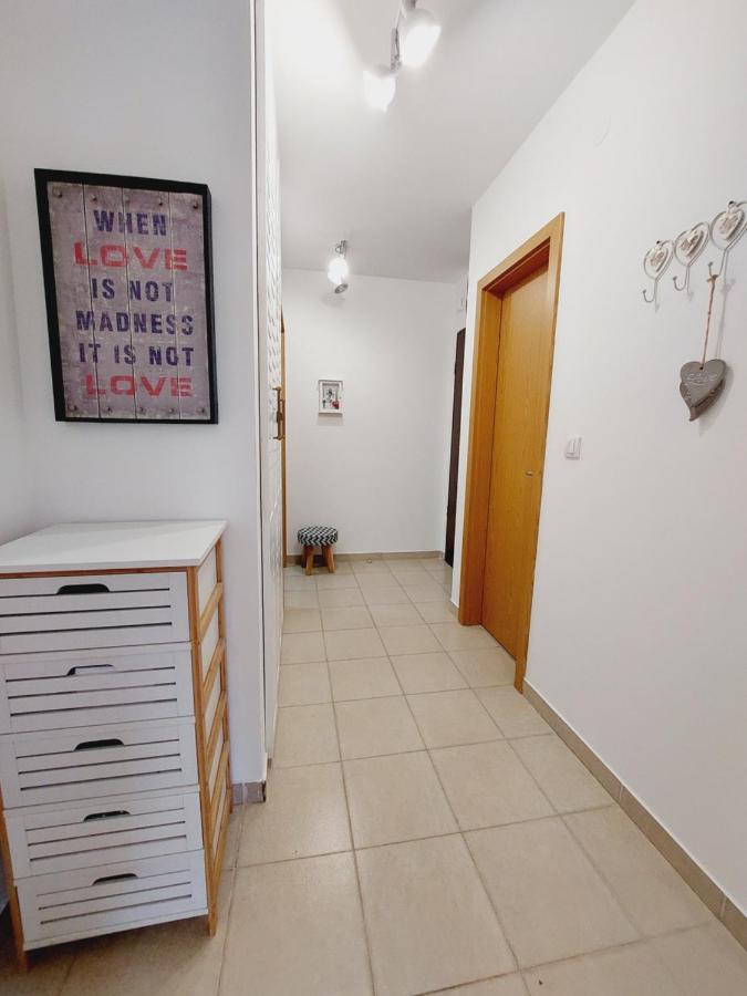 Aska Apartment Bar Dış mekan fotoğraf